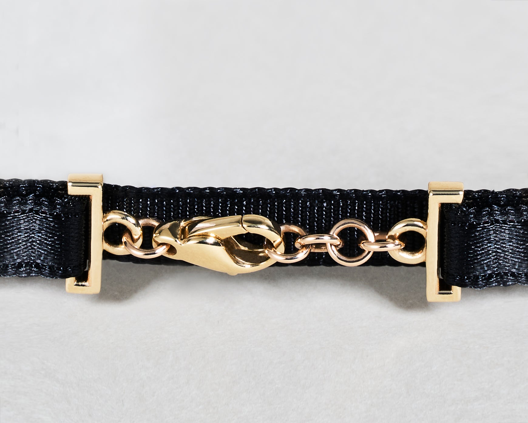 Sunlight Guld, Diamant og Satin Armbånd